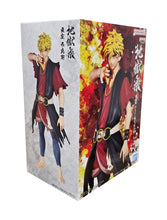 Load image into Gallery viewer, Free UK Royal Mail Tracked 24hr delivery Super cool statue of Aza Chobe from the popular anime Hells Paradise. This figure is launched by Banpresto as part of their latest DXF collection. The creator did an amazing job creating this piece, showing Aza posing in his battle gear adapted directly from the anime. - Truly amazing ! This PVC statue stands at 17cm tall, and packaged in a gift/collectible box from Bandai.