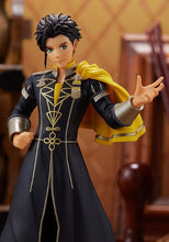 Load image into Gallery viewer, Free UK Royal Mail Tracked 24hr delivery Spectacular figure of Claude Von Riegan, one of the main protagonist and playable characters from the popular tactical role-playing video game Fire Emblem: Three Houses. This figure is launched by Good Smile Company as part of their latest Pop Up Parade collection. This statue is created meticulously, showing Claude Von Riegan posing in his battle uniform. This PVC figure stands at 18cm tall, and packaged in a window display box from Good Smile Company.