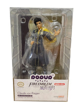 Load image into Gallery viewer, Free UK Royal Mail Tracked 24hr delivery   Spectacular figure of Claude Von Riegan, one of the main protagonist and playable characters from the popular tactical role-playing video game Fire Emblem: Three Houses. This figure is launched by Good Smile Company as part of their latest Pop Up Parade collection.  This statue is created meticulously, showing Claude Von Riegan posing in his battle uniform.   This PVC figure stands at 18cm tall, and packaged in a window display box from Good Smile Company.
