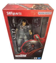 Load image into Gallery viewer, Guts Berserk The Band of the Hawk S.H.Figuarts Figure – 16cm
Bring the legendary Guts to your collection with this officially licensed Berserk – The Band of the Hawk S.H.Figuarts Figure from Tamashii Nations / Bandai Spirits.
Inspired by Guts during his time with the Band of the Hawk, this premium articulated figure recreates the formidable swordsman in his distinctive armour, complete with his flowing red cape, weaponry and interchangeable parts.
Standing approximately 16cm tall, Guts features extensive