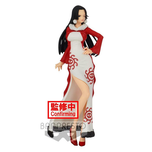 Free UK Royal Mail Tracked 24hr delivery   Beautiful statue of Boa Hancock from the legendary anime ONE PIECE. This figure is launched by Banpresto as part of their latest Glitter and Glamour collection - Winter Style ver.   The creator did an excellent job creating this piece, showing Boa Hancock posing in her beautiful white dress with a winter red blouse over her shoulders. - Stunning !   This PVC statue stands at 25cm tall, and packaged in a gift/collectible box from Bandai.