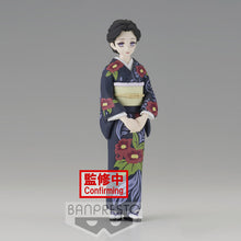 Load image into Gallery viewer, Free UK Royal Mail Tracked 24hr delivery
Elegant figure of Tamayo (Known as Lady Tamayo) from the popular anime series Demon Slayer. This figure is launched by Banpresto as part of their latest collection.
This figure is created beautifully, showing Tamayo posing beautifully in her kimono. - Stunning!