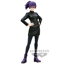 Load image into Gallery viewer, Free UK Royal Mail Tracked 24hr delivery   Stunning statue of Maki Zenin from the popular anime series Jujutsu Kaisen. This figure is launched by Banpresto as part of their latest collection - Vol.2  This figure is created beautifully, showing Maki posing with attitude, wearing her uniform and glasses. - Purple hair ver.   This PVC statue stands at 15cm tall, and packaged in a gift/collectible box from Banpresto.
