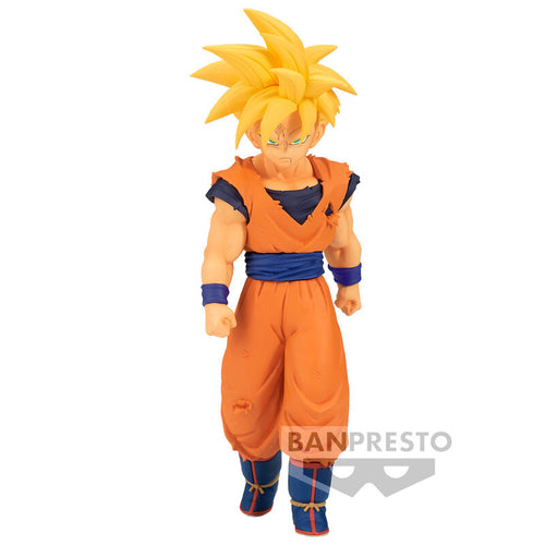 Stunning statue of Super Saiyan Gohan from the legendary anime Dragon Ball Z. This figure is launched by Banpresto as part of their latest SOLID EDGE WORKS collection - Vol. 12.   This statue is created meticulously, showing Gohan posing in his father's signature outfit - classic turtle school Gi uniform. The hair is phenomenal, and the facial expression, clothing is created flawlessly. - Truly amazing ! 