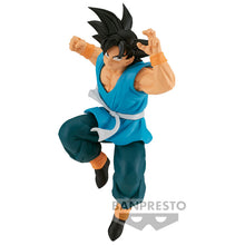 Load image into Gallery viewer, Free UK Royal Mail Tracked 24hr delivery   Cool figure of Son Goku from the legendary anime Dragon Ball Z. This figure is launched by Banpresto as part of their latest Match Maker series.   The sculptor has created this in excellent fashion, showing Son Goku posing in his blue uniform (from End of Z). - Truly amazing !   This PVC statue stands at 8cm tall, and packaged in a gift/collectible box from Bandai. 
