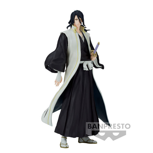 Cool statue of Byakuya Kuchiki (Captain of the Sixth Division for Gotei 13) from the legendary anime Bleach. This figure is launched by Banpresto as part of their latest Solid and Souls series.   This figure is created in excellent detail, showing Byakuya Kuchiki posing in his classic Sixth Division uniform. 