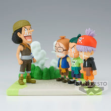 Load image into Gallery viewer, THE DAY THE USOPP PIRATES SAID GOODBYE
Relive one of Usopp's memorable early moments with this officially licensed One Piece WCF Log Stories Usopp Pirates Figure from Banpresto.
Inspired by the Syrup Village storyline, this miniature diorama recreates Usopp's emotional farewell to his original crew — Ninjin (Carrot), Piiman (Pepper) and Tamanegi (Onion) — before he leaves his village and begins his adventure with Luffy and the Straw Hat Pirates.
Rather than featuring just one character, this Log Stories r