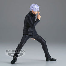 Load image into Gallery viewer, Free UK Royal Mail Tracked 24hr delivery    Cool statue of Satoru Gojo from the popular anime series Jujutsu Kaisen. This figure is launched by Banpresto as part of their latest Jufutsunowaza collection.   The creator did a fantastic job creating this piece, showing Satoru Gojo posing in his uniform, ready to perform his curse technique. - Truly stunning !   This PVC statue stands at 16cm tall, and packaged in a gift/collectible box from Bandai.  Official brand: Banpresto / Bandai

