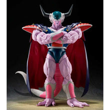 Load image into Gallery viewer, Free UK Royal Mail Tracked 24hr Delivery
Spectacular statue of King Cold from the the legendary anime Dragon Ball Z. This premium figure is launched by Tamashii Nations as part of their new S.H.Figuarts collection.
The set comes with three facial expressions (scream, grimace, snear), premium articulated figure of King Cold (14 point articulation) 22cm, three pairs of hands, cross-arm part, Trunk's sword, throne, and cape.