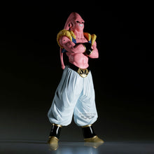 Load image into Gallery viewer, Free UK Royal Mail Tracked 24hr delivery
Spectacular statue of Majin Buu (Buutenks form) from the legendary anime Dragon Ball Z. This amazing figure is launched by Banpresto as part of their latest Match makers collection.
The creator has completed this piece in excellent fashion, showing Majin Buu in his Buutenks form, posing with his evil smile. - Stunning!
This PVC statue stands at 18cm tall, and packaged in a gift/collectible box from Bandai.
Official brand: Banpresto / Bandai
EAN: 498316428921