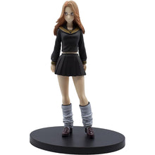 Load image into Gallery viewer, Free UK Royal Mail Tracked 24hr delivery
Stunning statue of Yuzuha Shiba (She is the younger sister of Taiju and the older sister of Hakkai Shiba) from the popular anime series Tokyo Revengers. This super cool figure is launched by Banpresto as part of their latest TBA collection.
This statue is created in excellent detail, showing Yuzuha Shiba posing with attitude in her uniform. - Stunning !