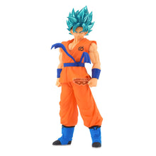 Load image into Gallery viewer, Free UK Royal Mail Tracked 24hr delivery
Remarkable statue of Son Goku (Super Saiyan God Super Saiyan form) from the legendary anime Dragon Ball Super. This amazing figure is launched by Banpresto as part of their latest Blood Of Saiyans collection.
This statue is created outstandingly, showing Son Goku posing in his Super Saiyan Blue form. Stunning!
This PVC figure stands at 18cm tall, and packed in a gift / collectible box from Bandai.
Official brand: Banpresto / Bandai
EAN: 4983164293807
Excelle