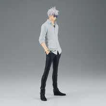 Load image into Gallery viewer, Free UK Royal Mail Tracked 24hr delivery
Stunning statue of Satoru Gojo from the popular anime series Jujutsu Kaisen. This amazing statue is launched by Banpresto as part of their latest King Of Artist collection.
The creator has completed this piece remarkably, showing Satoru Gojo in his white shirt and Jujutsu High trousers - Stunning!
This PVC statue stands at 21cm tall, and packaged in a beautiful gift/collectible box from Bandai.
Official brand: Bandai / Banpresto
EAN: 4983164293715
Excellent
