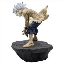 Load image into Gallery viewer, The Ultimate Villain Enters the Final Battle
Bring the terrifying power of Tomura Shigaraki to your collection with this officially licensed My Hero Academia Combination Battle – Finale Figure by Banpresto / Bandai Spirits.
Shigaraki is captured in a dramatic battle pose inspired by the climactic conflict of My Hero Academia, featuring his wild white hair, battle-worn appearance and the destructive presence that makes him one of the series' most formidable villains.
Standing approximately 12cm tall, this