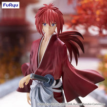 Load image into Gallery viewer, Free UK Royal Mail Tracked 24hr delivery
Striking statue of Kenshin Himura (Known as Battosai the Manslayer) from the popular anime Rurouni Kenshin. This amazing figure is launched by Good Smile Company as part of their latest Trio Try It collection.
This statue is created beautifully, showing Kenshin Himura posing in his iconic red and white kimono, and with his reverse blade katana attached at his side. -Stunning!
This PVC statue stand at 19cm tall, and packaged in a gift/collectible box from Good Sm