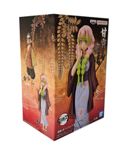 Load image into Gallery viewer, Free UK Royal Mail Tracked 24hr delivery   Graceful statue of Mitsuri Kanroji from the popular anime series Demon Slayer. This figure is launched by Banpresto as part of their latest collection. Vol.2 - Ver 42  The creator did a smashing job finishing this piece, showing Mitsuri posing elegantly in her kimono. - Stunning !  This PVC statue stands at 15cm tall, and packaged in a gift/collectible box from Bandai.  Official brand: Banpresto / Bandai

