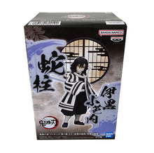 Load image into Gallery viewer, Free UK Royal Mail Tracked 24hr delivery
Stunning statue of Obanai Iguro from the popular anime series Demon Slayer. This fabulous figure is launched by Bapresto as part of their latest Kimetsu no Yaiba EX collection.
This figure is created beautifully, showing Obanai posing stunningly in his hashira uniform, with his serpent around his neck, and his Serpent breathing symbol around the stand.