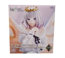 Load image into Gallery viewer, Free Royal Mail Tracked 24hr delivery
Adorable statue of Oberon Vortigern from the popular anime series Fate/Grand Order. This stunning figure is launched by Good Smile Company as part of their latest Noodle Stopper Collection.
The creator did an amazing job with this piece, showing Oberon Vortigern (Pretender Class Servan) posing beautifully in butterfly wings and white dress. -Stunning!
This PVC statue stands at 17cm tall, and packaged in a gift/collectible box from Good Smile Company.
Official br