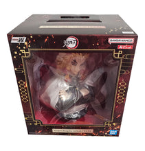 Load image into Gallery viewer, Free UK Royal Mail Tracked 24hr delivery   
Striking portrait statue of Kyōjurō Rengoku from the popular anime series Demon Slayer. This Fiery statue is launched by ICHIBANSHO FIGURE as part of their latest Keep Your Heart Burning collection. 
The creator did a fantastic job with this portrait piece of this heroic character. Showing Rengoku posing amazingly, arms folded. -Stunning! 
This PVC statue stands at 20cm tall, and packaged in a gift/collectible box from Bandai. 
Official brand: Banpresto / Band
