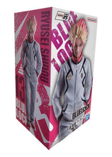 Load image into Gallery viewer, Free UK Royal Mail Tracked 24hr delivery
Stunning figure of Ryusei Shido from the popular anime Blue Lock. This amazing statue is launched by Banpresto as part of their lates collection Preparedness for a Decisive Battle.
The creator did a fantastic job with this piece, showing Ryusei Shido posing in Blue Lock training track suit. - Stunning!
This PVC statue stands at 18cm tall, and packaged in a gift/collectible box from Bandai.
Official brand: ICHIBANSHO FIGURE / Bandai
EAN: 4573102684363