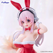 Load image into Gallery viewer, Free UK Royal Mail Tracked 24hr delivery
Stunning statue of Super Sonico, she is known as the mascot for Nitroplus' annual live music festival event "Nitro Super Sonico". This amazing figure is launched by Good Smile Company as part of their latest BiCute Bunnies collection.
This statue is created in beautiful fashion, showing Super Sonico posing beautifully in her red and white BiCute bunnies outfit. -Stunning!
This PVC statue stands at 30cm tall and packaged in a gift/collectible box from Good Smile
