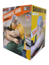 Load image into Gallery viewer, FROM STORE MANAGER TO LEGENDARY ASSASSIN
Bring the unlikely hero of SAKAMOTO DAYS to your collection with this officially licensed Taro Sakamoto Store Manager Ver. Luminasta Figure by SEGA.
Once feared as one of the world's deadliest assassins, Taro Sakamoto left that life behind for something far more important — his family and the quiet existence of a neighbourhood shopkeeper. But when trouble comes looking for him, it quickly becomes clear that the legendary assassin hasn't lost his touch.
This Luminas