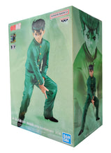 Load image into Gallery viewer, Classic statue of Yusuke Urameshi from the legendary anime Yu Yu Hakusho. This amazing figure is launched by Banpresto as part of their latest DFX series - celebrating the 30th anniversary of Yu Yu Hakusho.   The creator sculpted this statue stunningly, showing Yusuke posing in his classic green uniform. This statue really does bring you back to one of the best anime of of the 90s. 
