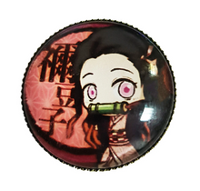 Load image into Gallery viewer, Premium acrylic badges, adapted from the popular anime series Demon Slayer. Full set of 5 super cute badges, and packaged in a cute see-through pouch. Badge 1: Inosuke Hashibira Badge 2: Zenitsu Agatsuma Badge 3: Nezuko Kamado Badge 4: Giyu Tomioka Badge 5: Tanjiro Kamado Specifications: Diameter: 2.5cm Material: High quality acrylic