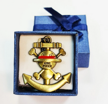 Load image into Gallery viewer, One Piece Pirate Skull necklace