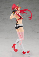Load image into Gallery viewer, FREE UK Royal Mail Tracked 24hr Delivery Beautiful figure of Yoko Littner from the popular anime Gurren Lagann. This amazing statue is part of the Goodsmile Company's Pop Up Parade series. The sculptor has really did a beautiful job creating this high-detailed PVC statue of Yoko. The statue shows Yoko posing with her shades. The PVC statue stands at 18cm tall, comes with a base, and packaged in a window display gift/collectible box from Good Smile Company. Excellent gift for any Gurren Lagann fan.