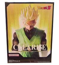 Load image into Gallery viewer, Free UK Royal Mail Tracked 24hr delivery This striking figure of Son Gohan is launched by Banpresto, and its part of the new CLEARISE series. Adapted from the legendary anime series - Dragon Ball Z. This statue of Super Saiyan Son Gohan is created exceptionally , showing the character's features in great detail and the new crystal hairstyle effect. Excellent gift for any Dragon Ball Z fan.