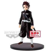 Load image into Gallery viewer, FREE UK Royal Mail Tracked 24hr Delivery.  New release by Bandai / Banpresto - Demon Slayer: Tanjiro Kamado - Kimetsu No Yaiba Volume 6.   This detailed PVC/ABS statue of Tanjiro Kamado stands at 16cm tall and comes in a premium gift box from Bandai. 
