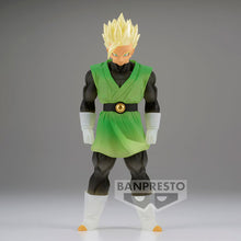 Load image into Gallery viewer, Free UK Royal Mail Tracked 24hr delivery This striking figure of Son Gohan is launched by Banpresto, and its part of the new CLEARISE series. Adapted from the legendary anime series - Dragon Ball Z. This statue of Super Saiyan Son Gohan is created exceptionally , showing the character's features in great detail and the new crystal hairstyle effect. Excellent gift for any Dragon Ball Z fan.