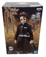 Load image into Gallery viewer, FREE UK Royal Mail Tracked 24hr Delivery. New release by Bandai / Banpresto - Demon Slayer: Tanjiro Kamado - Kimetsu No Yaiba Volume 6. This detailed PVC/ABS statue of Tanjiro Kamado stands at 16cm tall and comes in a premium gift box from Bandai.