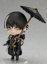 Load image into Gallery viewer, This premium nendoriod figure of Kuninaga Tsurumarui from the popular anime Butai Touken Rranbu is launched by GOOD SMILE this year as part of their latest Nendoroid series (1470). The set comes with the nendoriod figure Kuninaga Tsurumarui, three facial plates (standard/conbat). There is also various interchangeable hand parts to recreate all kinds of poses, includes his umbrella and sword, and other accessories.