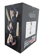 Load image into Gallery viewer, Free UK Royal Mail Tracked 24hr delivery

Breathtaking statue of Cloud Strife from the legendary fantasy role-playing video game. This spectacular statue is launched by Square Enix as part of their latest collection.

This statue is created superbly, showing Cloud Strife posing in motion, holding his buster sword. -Stunning! 

This PVC statue stands at 30cm, and package in a gift/collectible from Square Enix.

Official brand: SQUARE ENIX

EAN: 4988601384322

This is an excellent gift for any FINAL FANTASY
