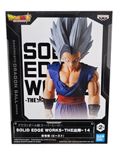 Load image into Gallery viewer, Striking statue of Son Gohan (Beast mode) from the legendary anime Dragon Ball Super. This figure is launched by Banpresto as part of their latest SOLID EDGE WORKS series vol.14.   The sculptor has completed this piece in spectacular fashion, showing Son Gohan posing in Beast mode (or Final Gohan), wearing his demon outfit, ready for battle. - Super cool !   This PVC statue stands at 19cm tall, and packaged in a gift/collectible box from Bandai. 
