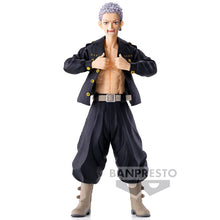 Load image into Gallery viewer, Free UK Royal Mail Tracked 24hr delivery 

Striking statue of Takashi Mitsuya (One of the founding members of the Tokyo Manji Gang) from the popular anime series Tokyo Revengers. This amazing figure is launched by Banpresto as part of their latest collection.

This figure is created in excellent detail, showing Takashi Mitsuya posing in his gang uniform (Toman) - Super cool ! 

This PVC statue stands at 17cm tall, and packaged in a gift/collectible box from Bandai. 

Official brand: Banpresto / Bandai

EAN:
