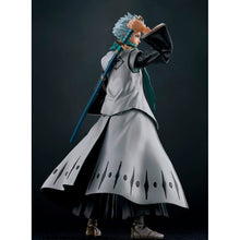 Load image into Gallery viewer, Free UK Royal Mail Tracked 24hr delivery 

Spectacular articulated premium figure set of Tōshirō Hitsugaya (Captain of the 10th Division in the Gotei 13) from the legendary anime series Bleach. This figure set is launched by Tamashii Nations as part of their SH Figuart collection.

The set include the premium articulated figure of Tōshirō Hitsugaya, 5 facial plates expression, 3 pairs of hands, and his famous Bankai sword - Hyōrinmaru. 
